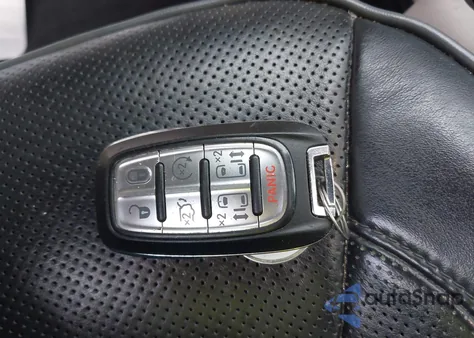 2020 Chrysler Pacifica Limited from USA, damaged, VIN 2C4RC1GG8LR285466